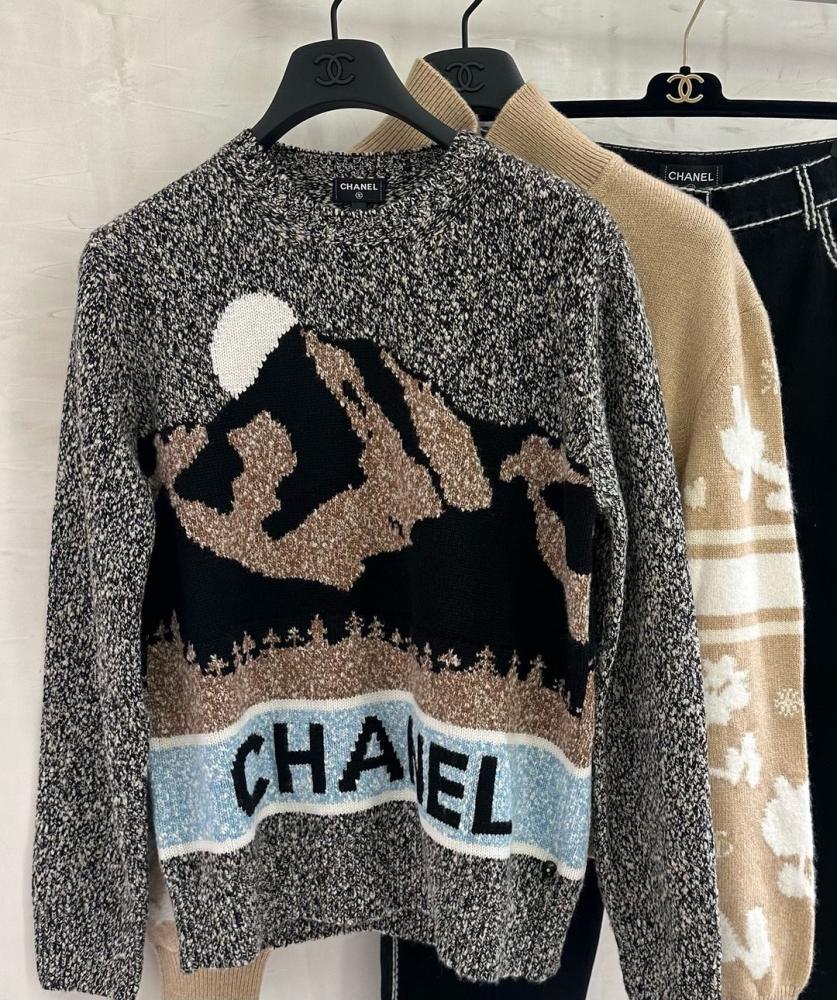 2024 كنزة شانيل صوفية بلوفر صوف رمادي COCO NEIGE CHANEL GRAY PULLOVER