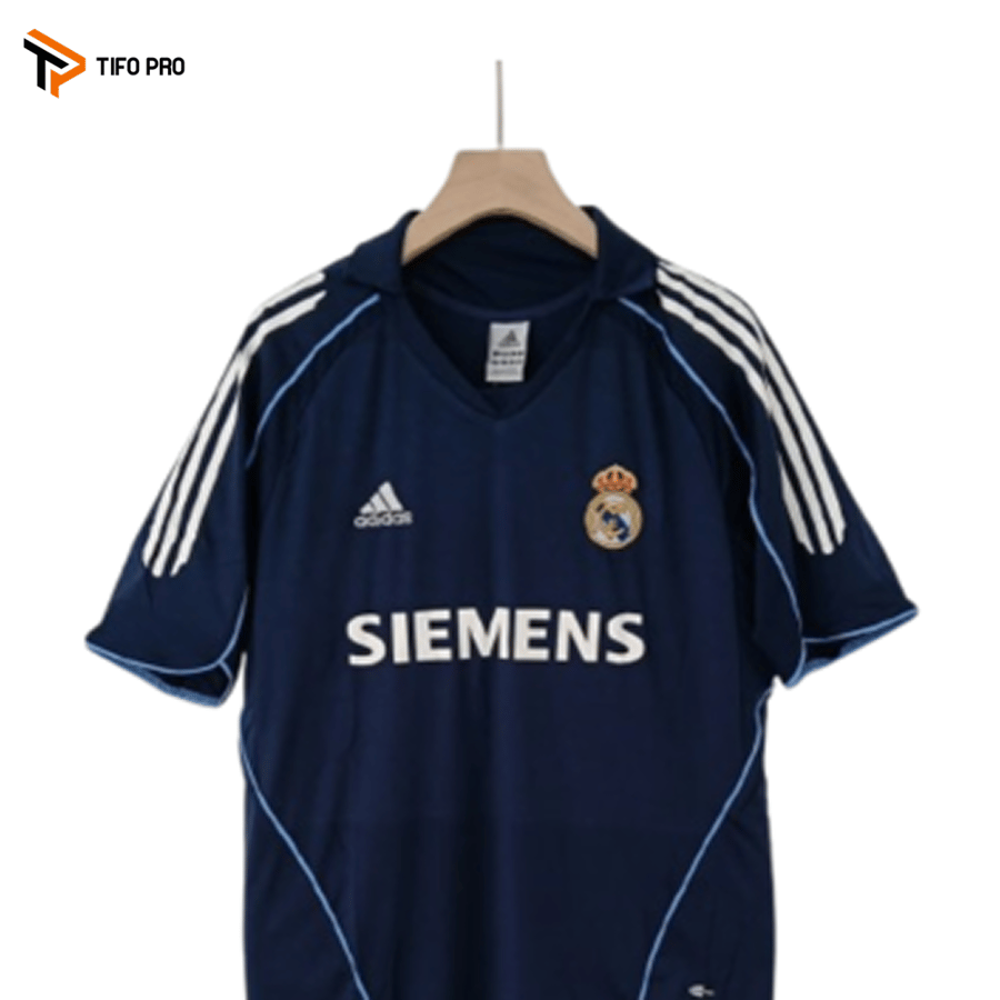 تيشيرت ريال مدريد 2006
