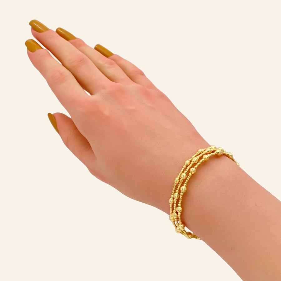 Haifa bracelet, 18 karat gold, weight 8.57 grams