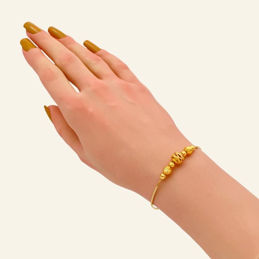 أسواره ذهب عيار 21 الوزن 3.99 جرام