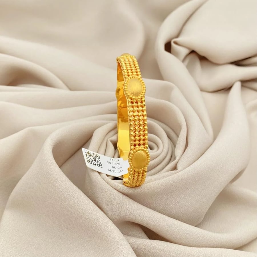 غويشه ذهب عيار 21 الوزن 15.88 جرام