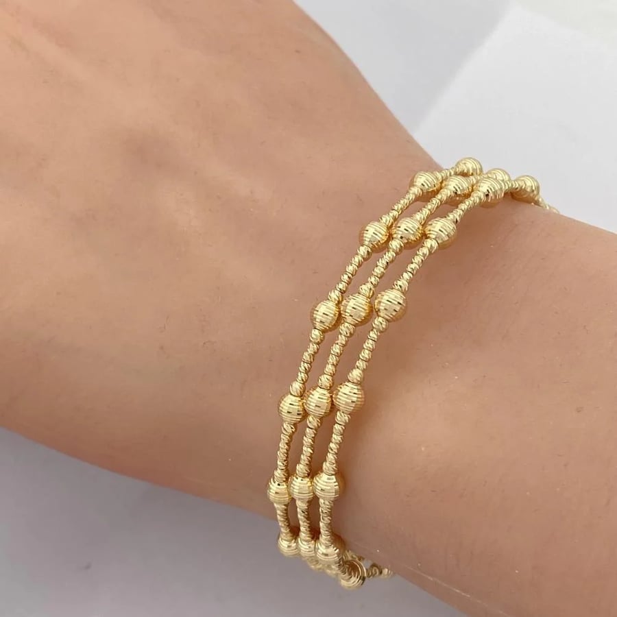 Haifa bracelet, 18 karat gold, weight 8.57 grams