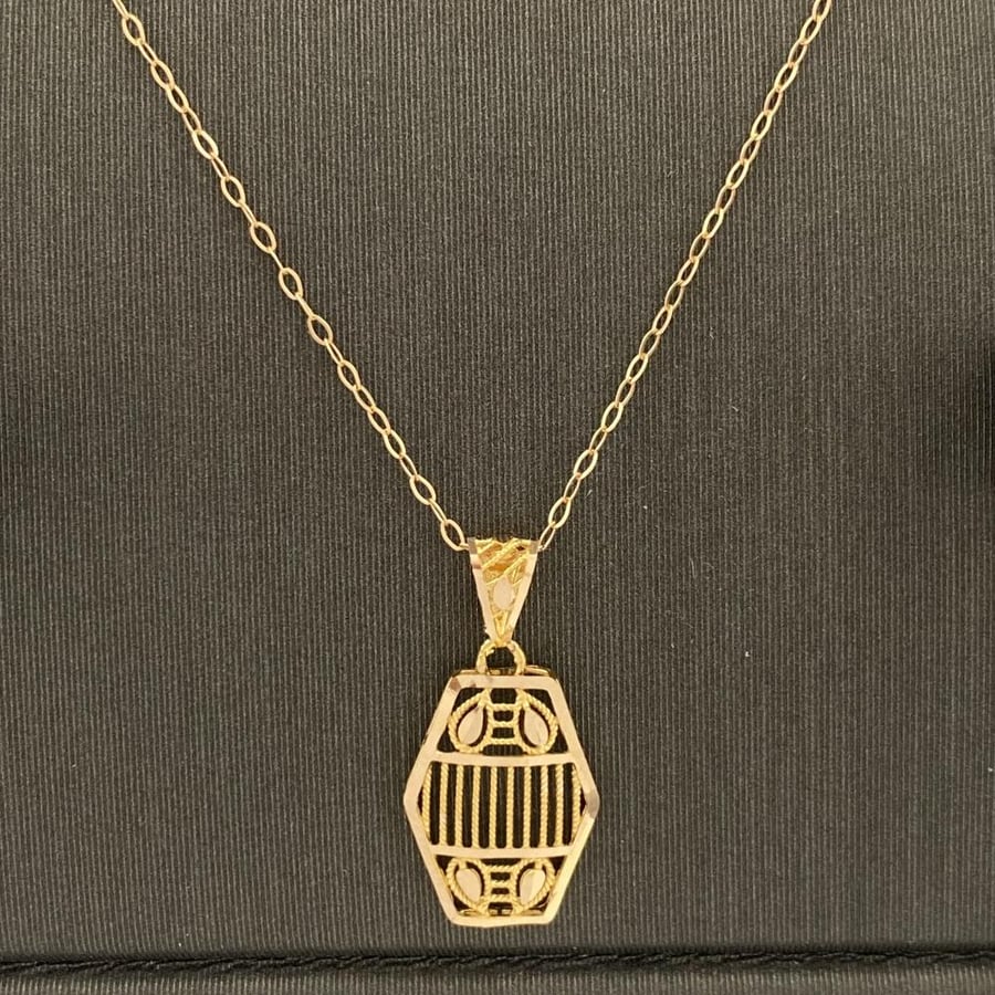 Half a set of children's gold jewelry (21 karat), weighing 3.25 grams
