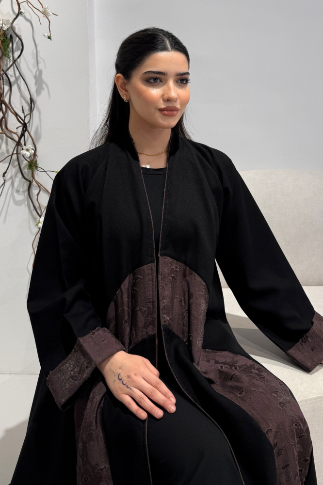 عباية كتان دبل كلوش بتدخيلات جاكار فاخرة