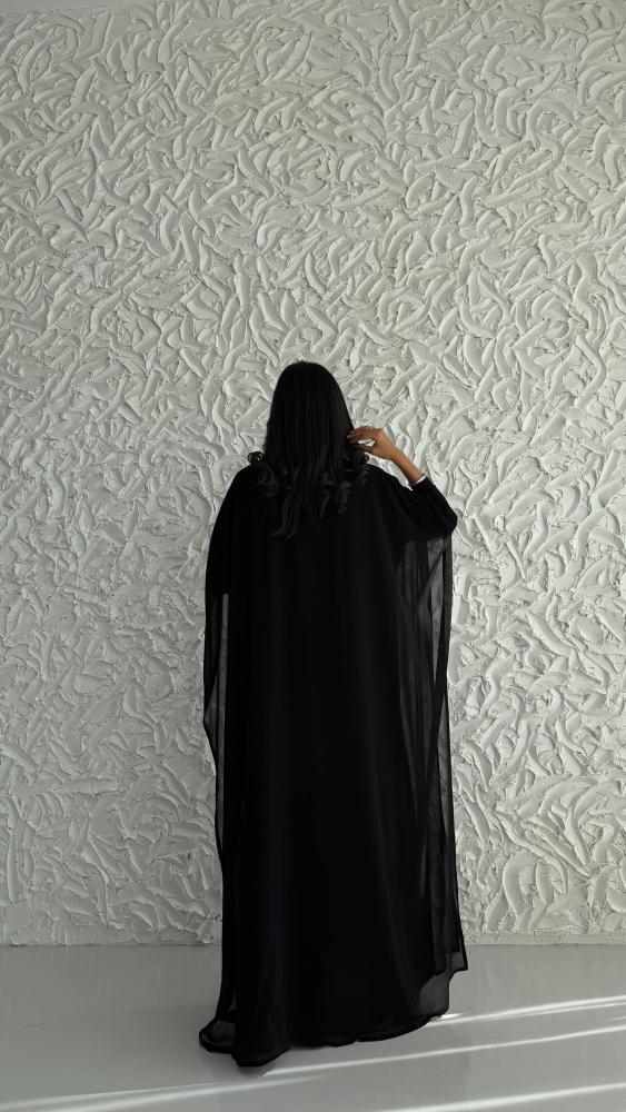 عباية شيفون مبطّنة ببلاك بيري – بأكمام سترتش أنيق