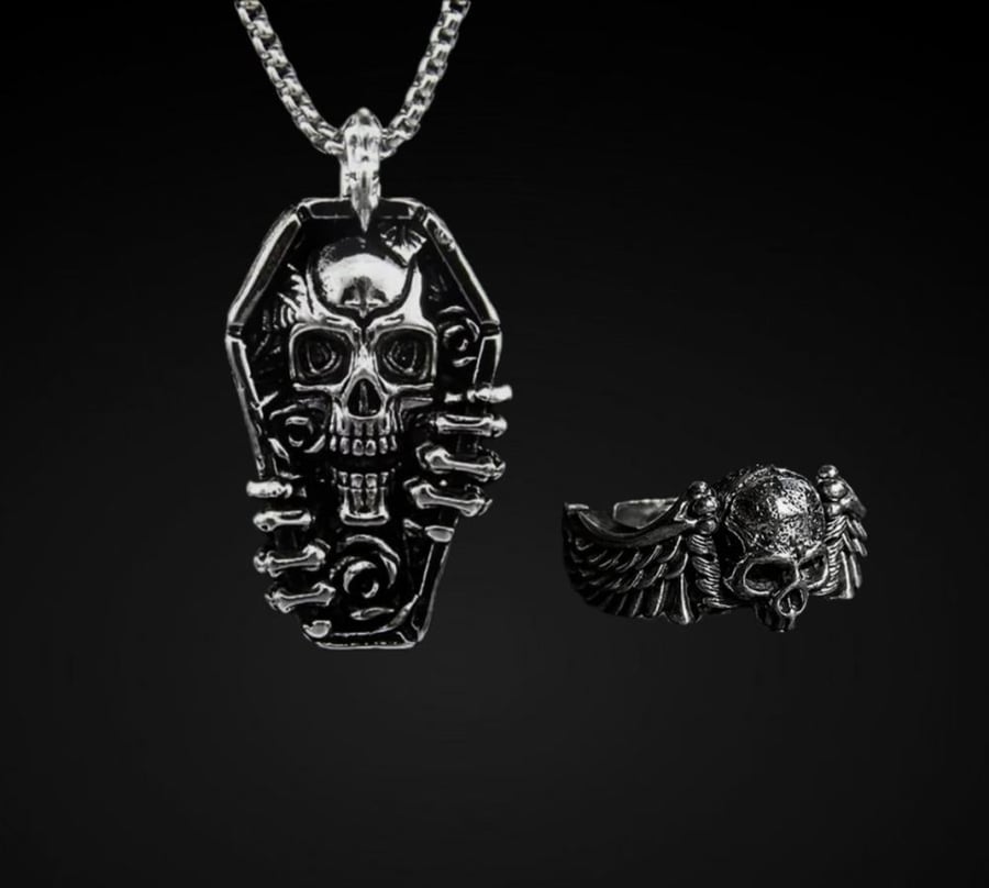 قلادة وخاتم | Skull