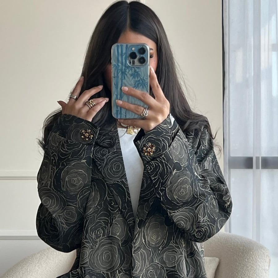 Brown rose abaya