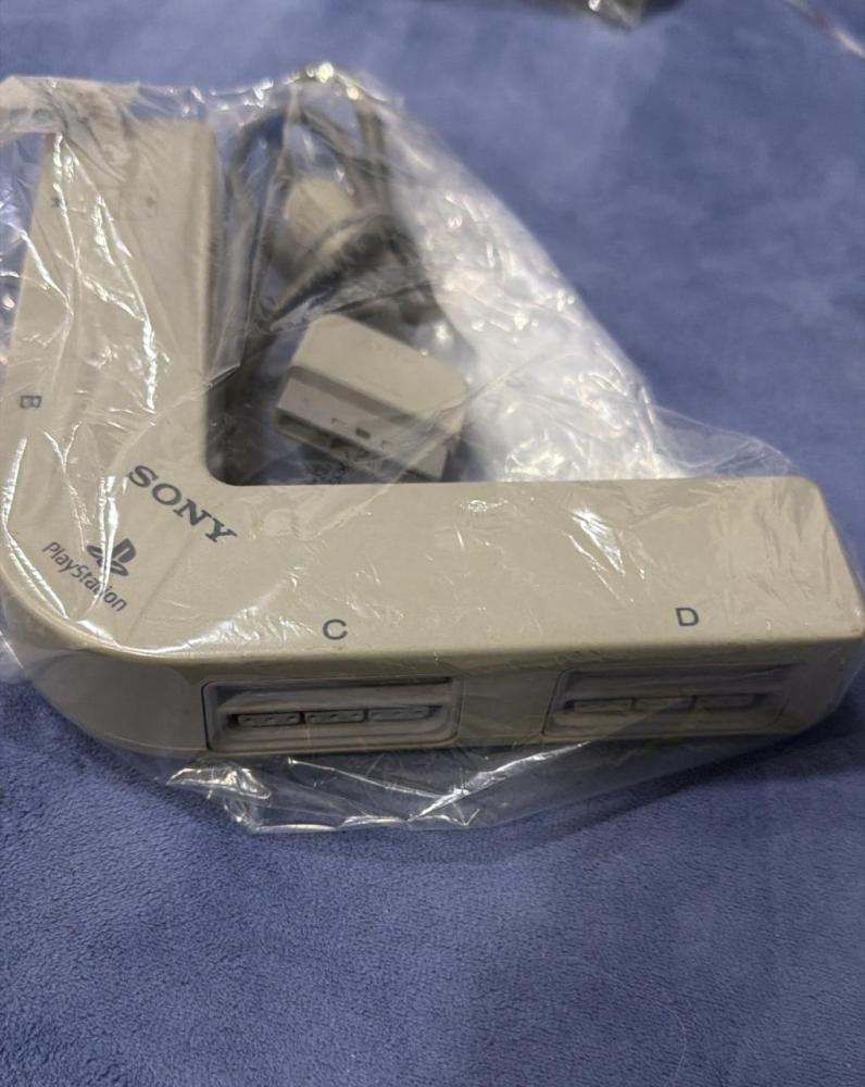 MULTI TAP PLAYSTATION 1