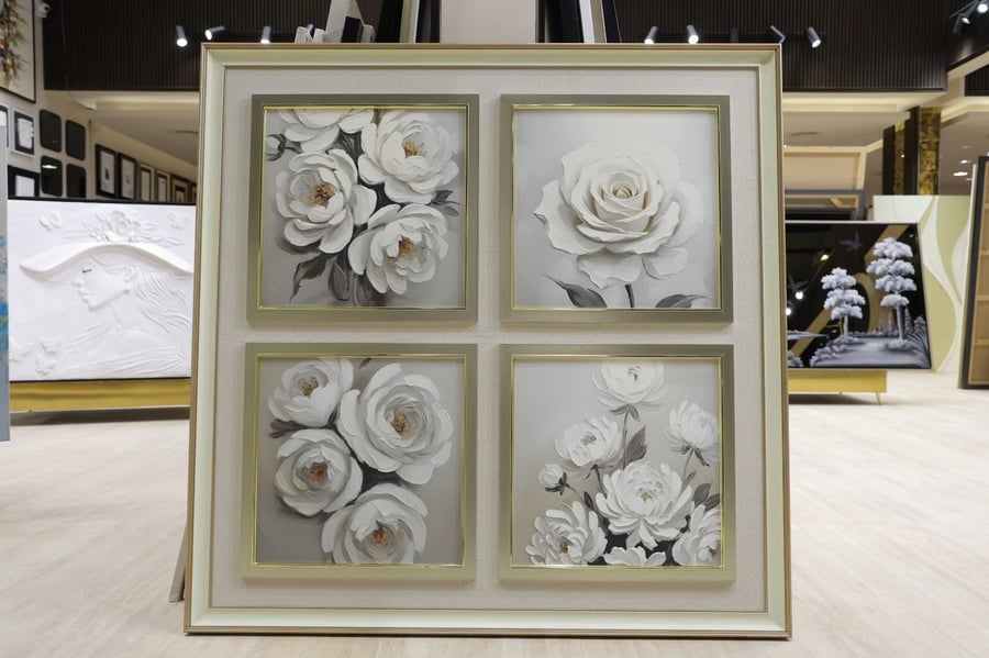 Fabric board with a design of flowers, distinctive and wonderful