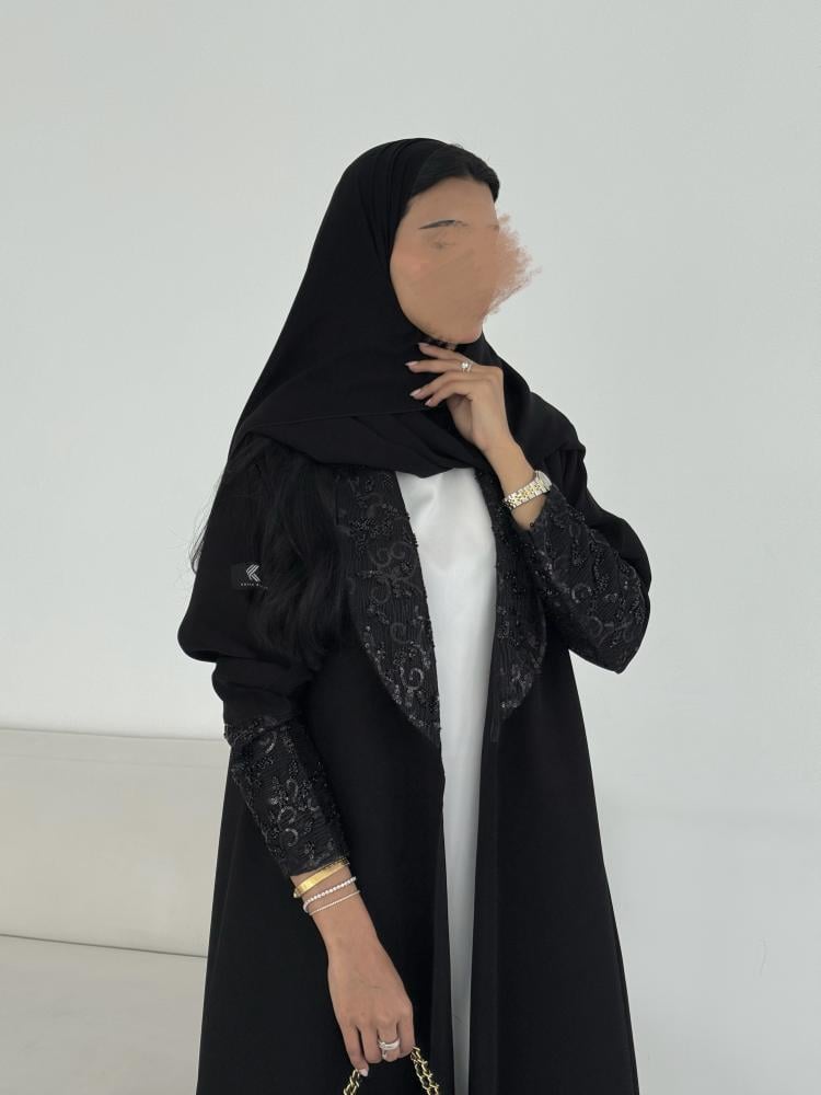 Crepe abaya with French embroidery on the chest and sleeves