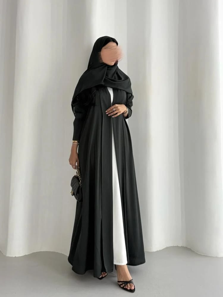 عباية كريب اخضر غامق مخطط بالطول