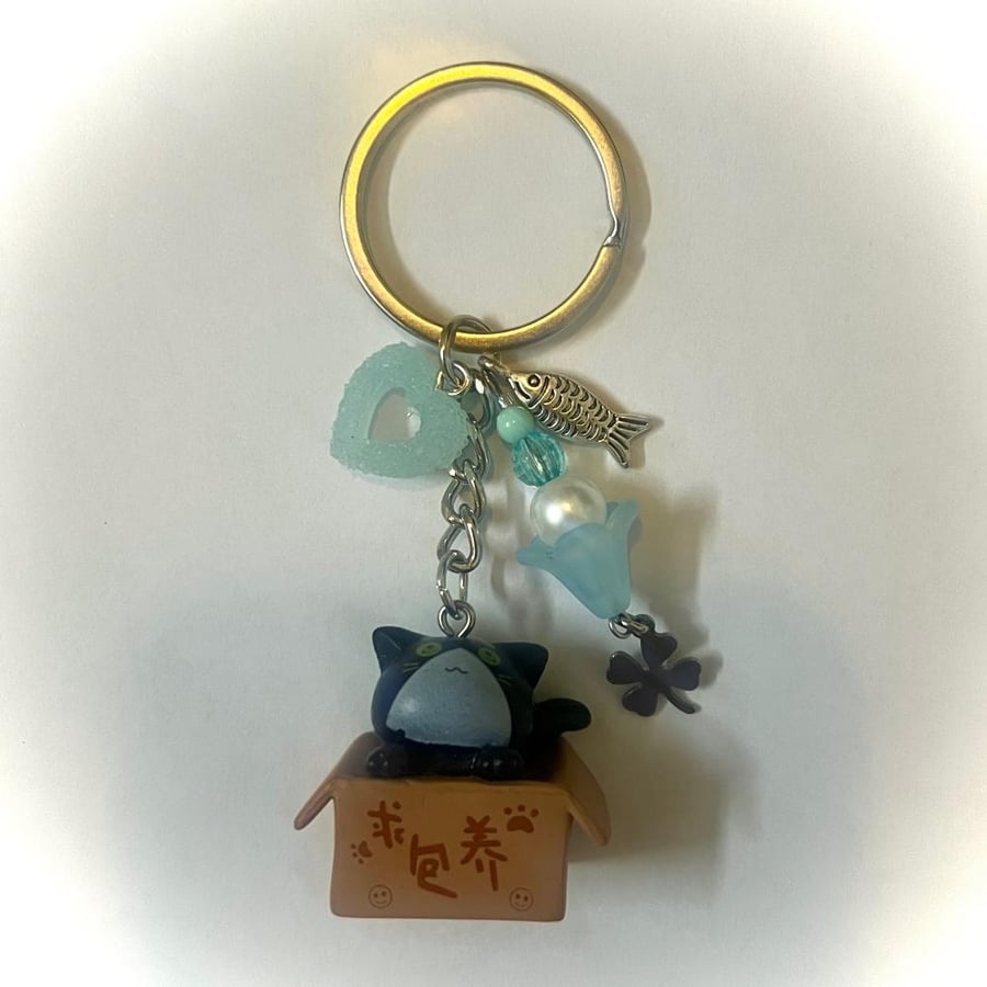Box kitty keychains