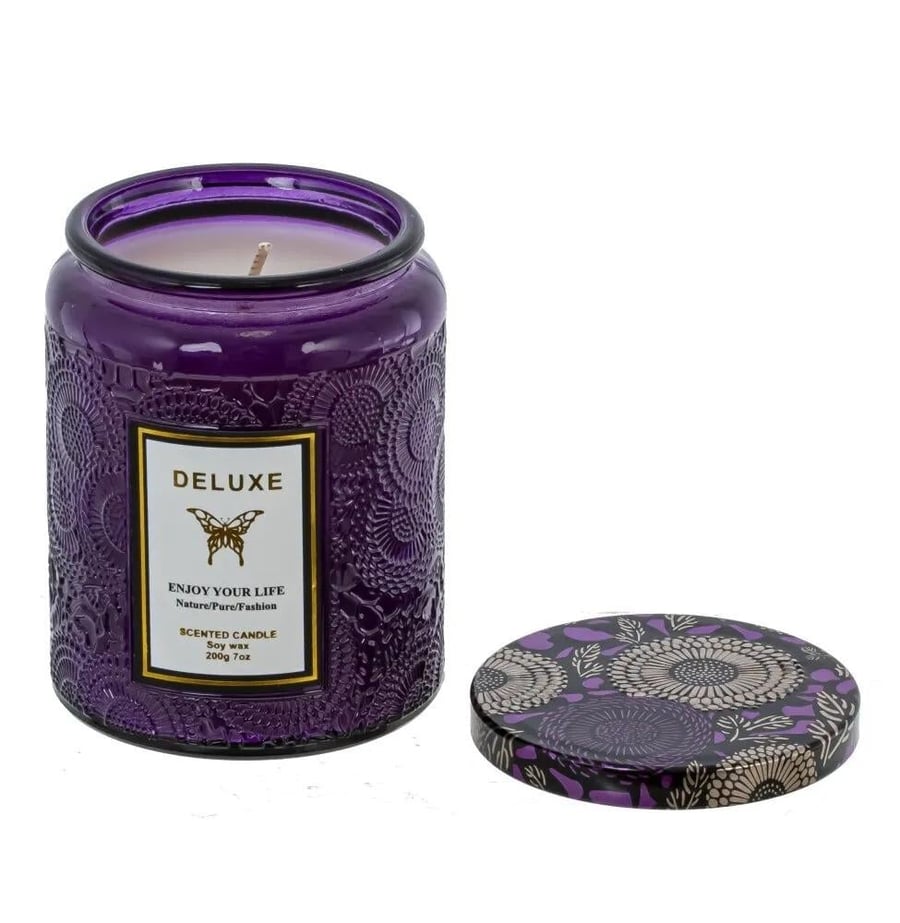 شموع معطرة في أوعية زجاجية
