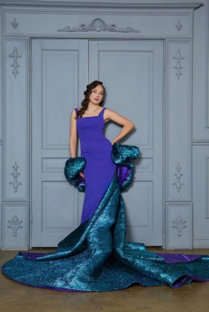 Kayla's dress