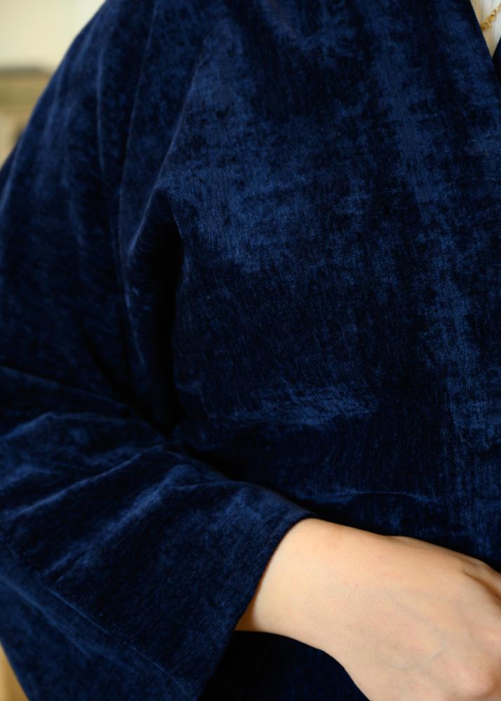 عباية ملاك لف كلاسيك مخمل كحلي سادة