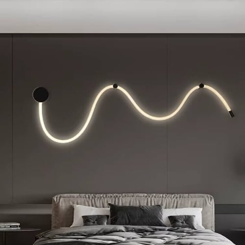 إنارة Wave Sconce - حركة ضوئية اهادئة عبر خط منحني