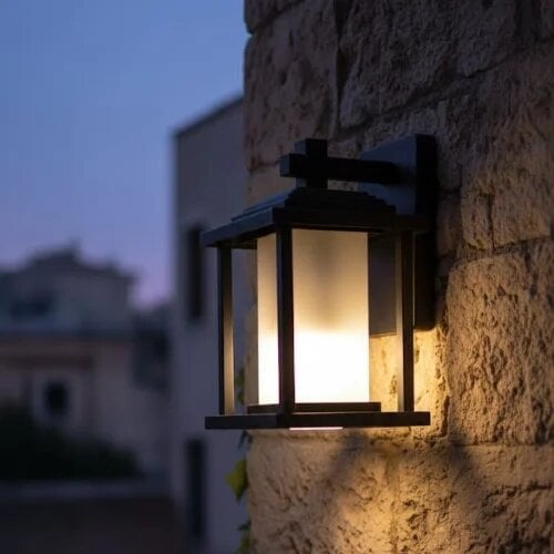 لمبة فانوس خارجي إضاءة دافئة مثالية للواجهات