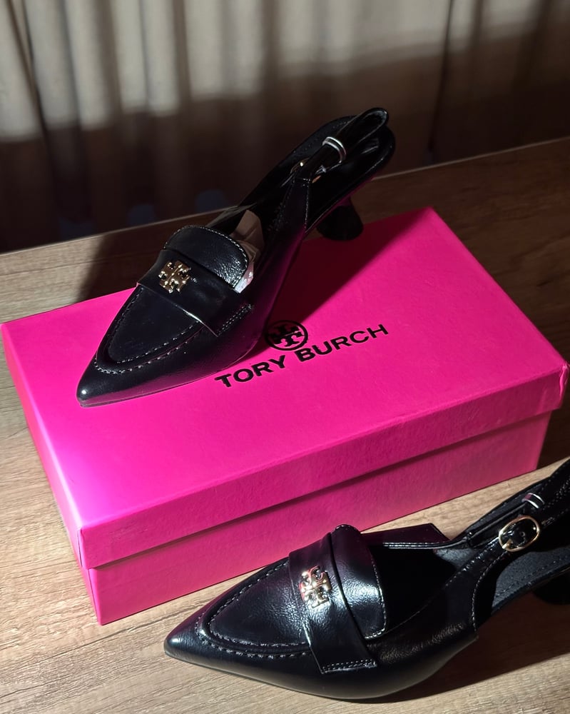 كعب TORY BURCH
