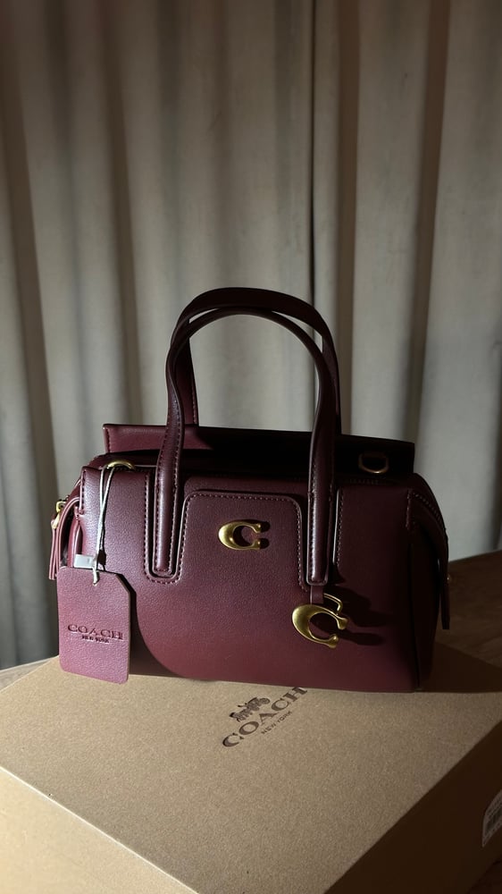 COACH | كوتش