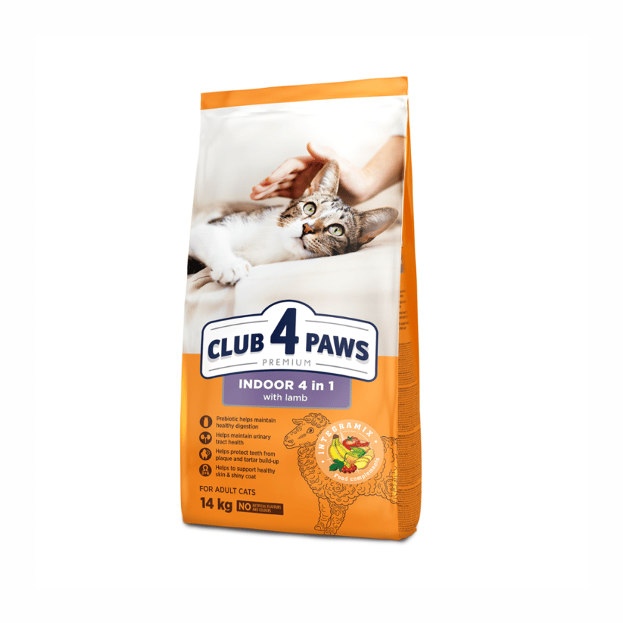 كلوب فور باوز CLUB 4 PAWS Indoor 4 in 1 بلحم الخروف للقطط البالغة 14 كجم