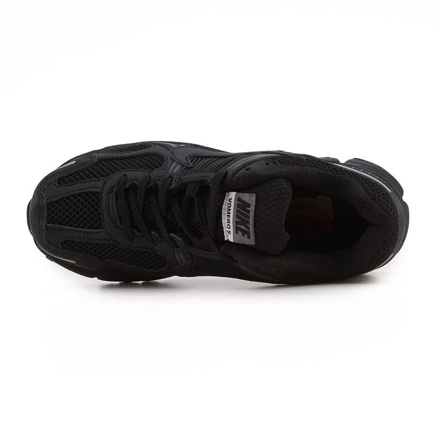 Nike VOMERO 5 "black "