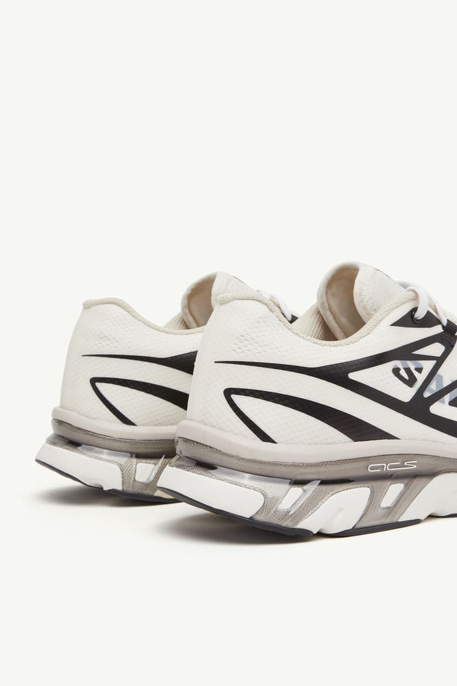 MM6 x Salomon XT sneaker -Vanilla Ice