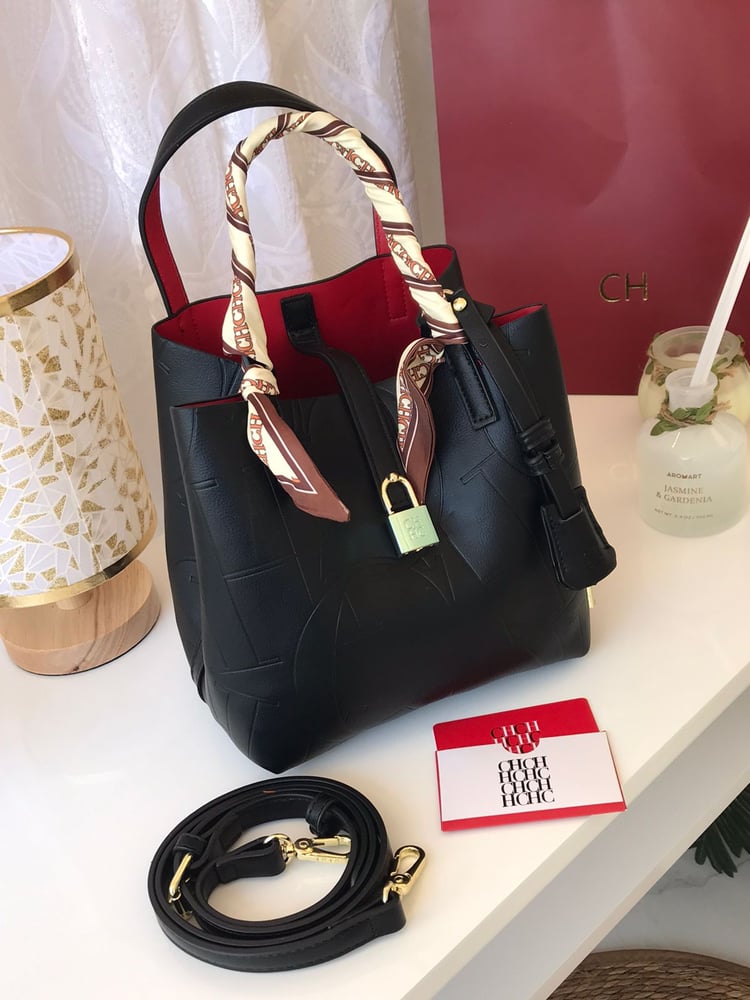 شنطة نسائية ماستر سي اتش CH- وتد