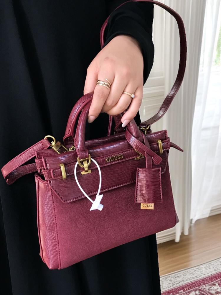 حقيبة جيس هاي كوالتي عنابي