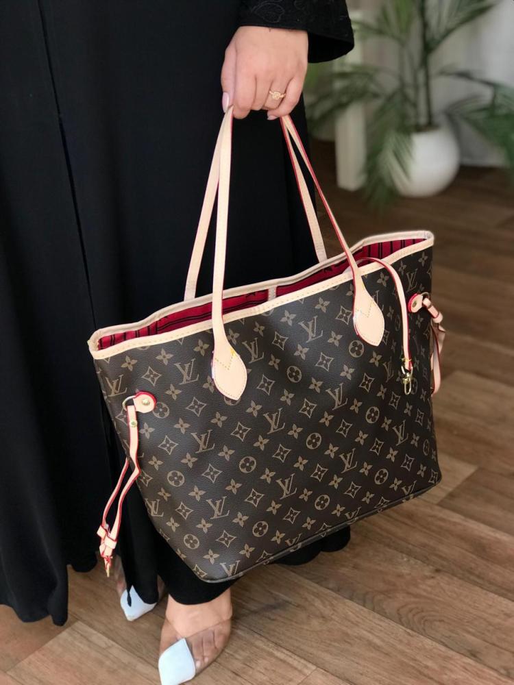 لويس فيتون حروف توت باق حجم كبير