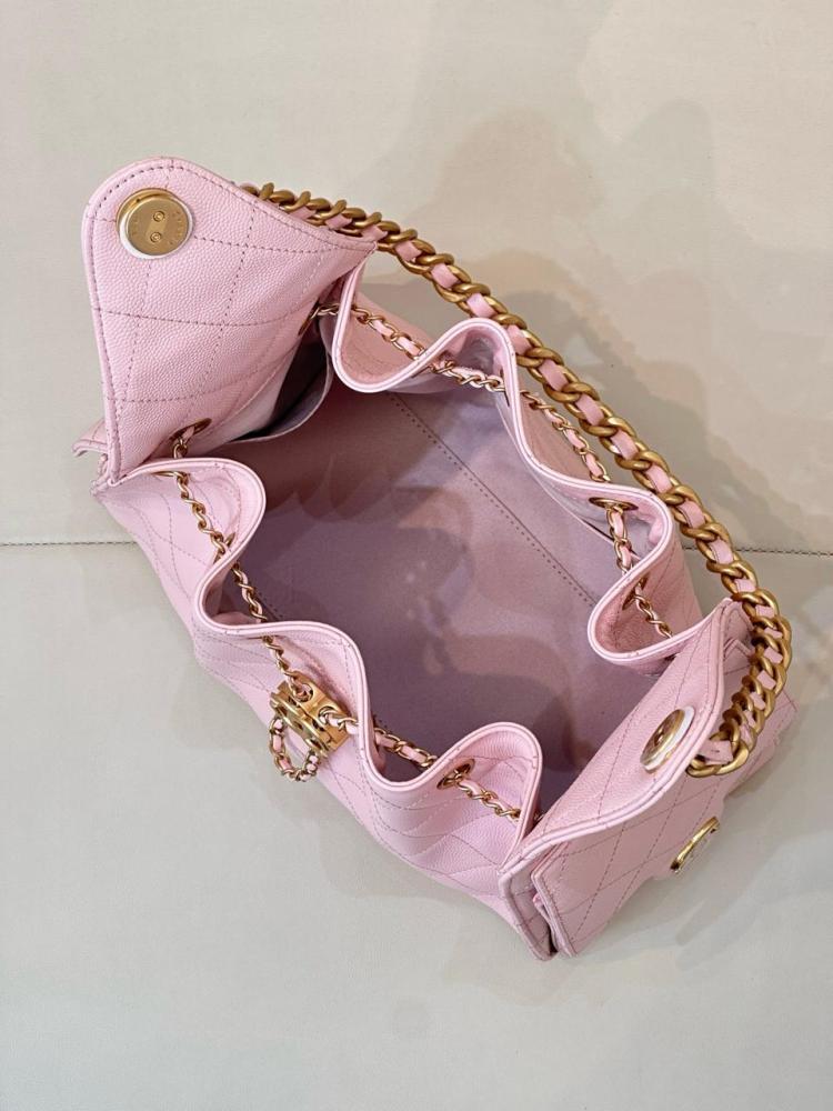 Chanel 25 bag size 30cm