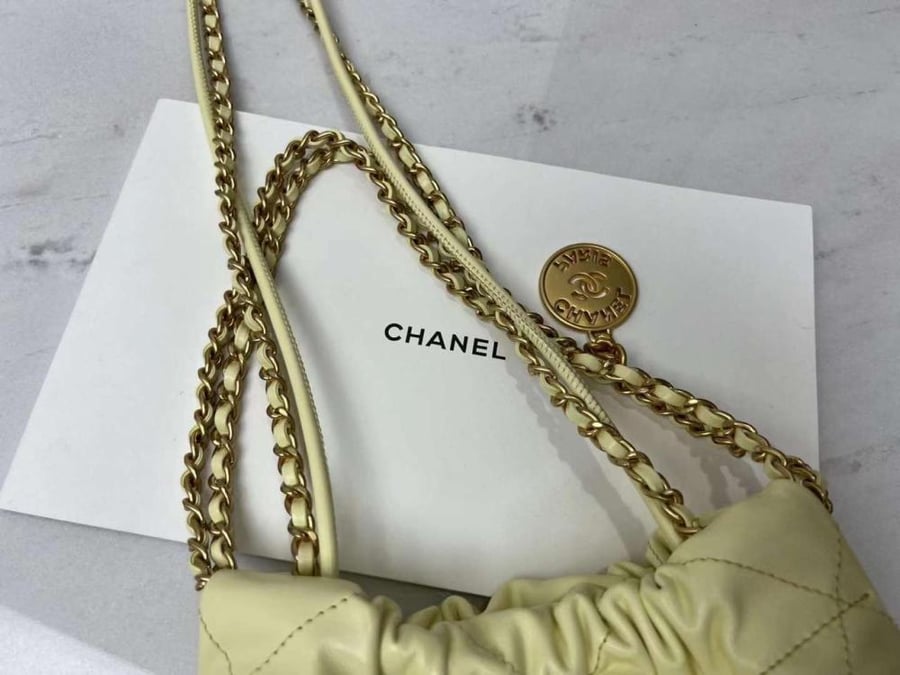 شانيل 23s مقاس 20cm