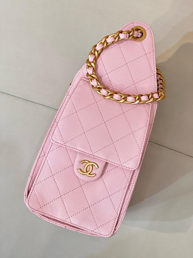 Chanel 25 bag size 30cm