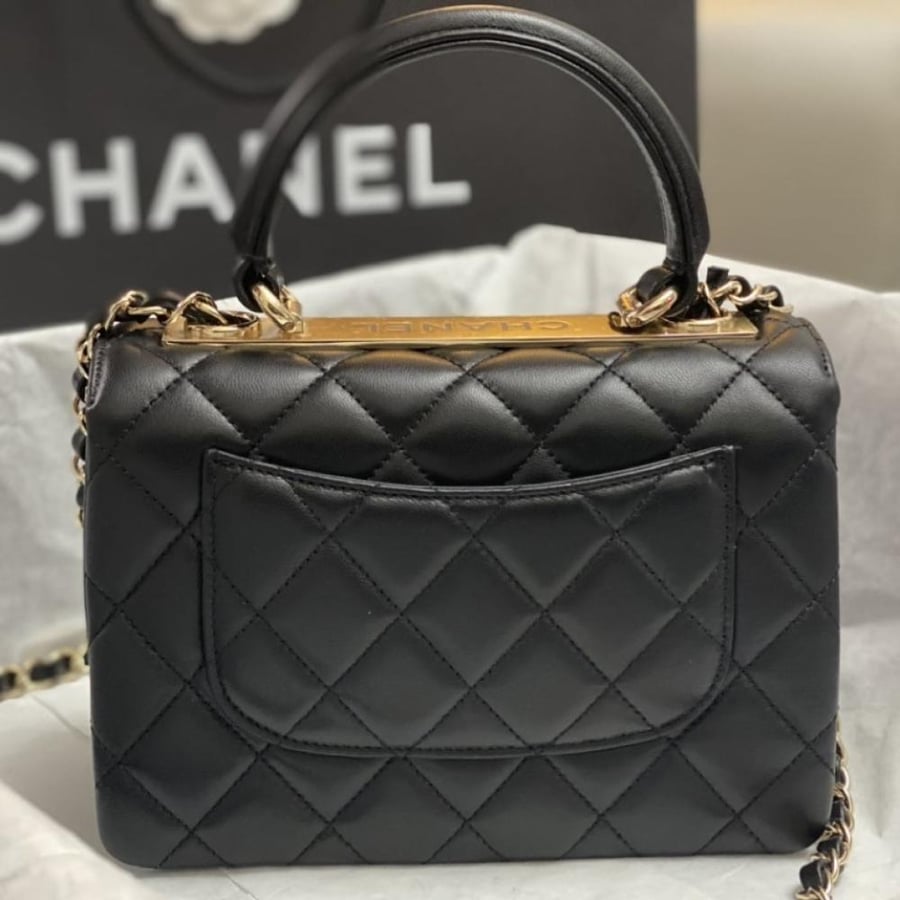 Chanel size 25 cm