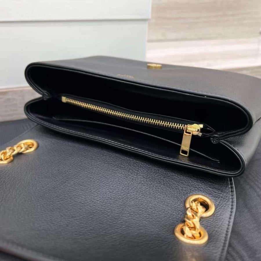 Celine Victoire size 23 cm