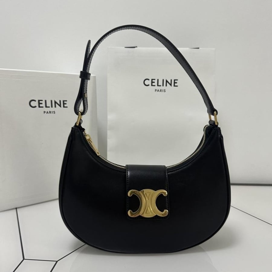 Celine AVA TRIOMPHE size 23cm
