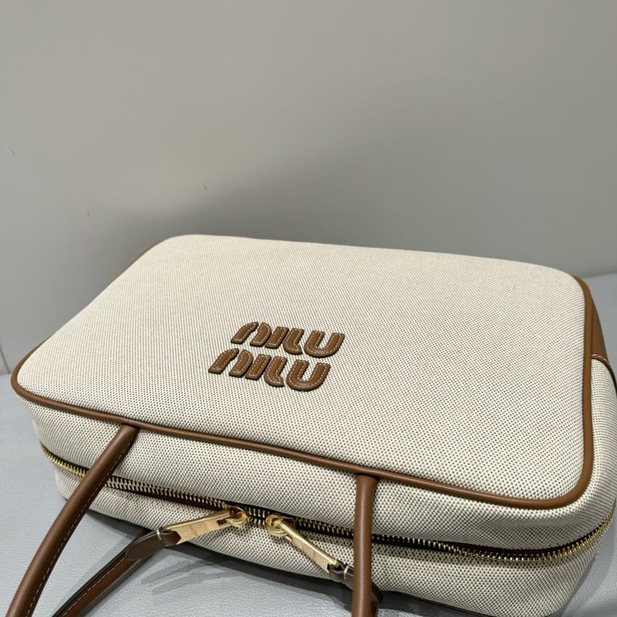 ميو ميو Beau مقاس 35cm