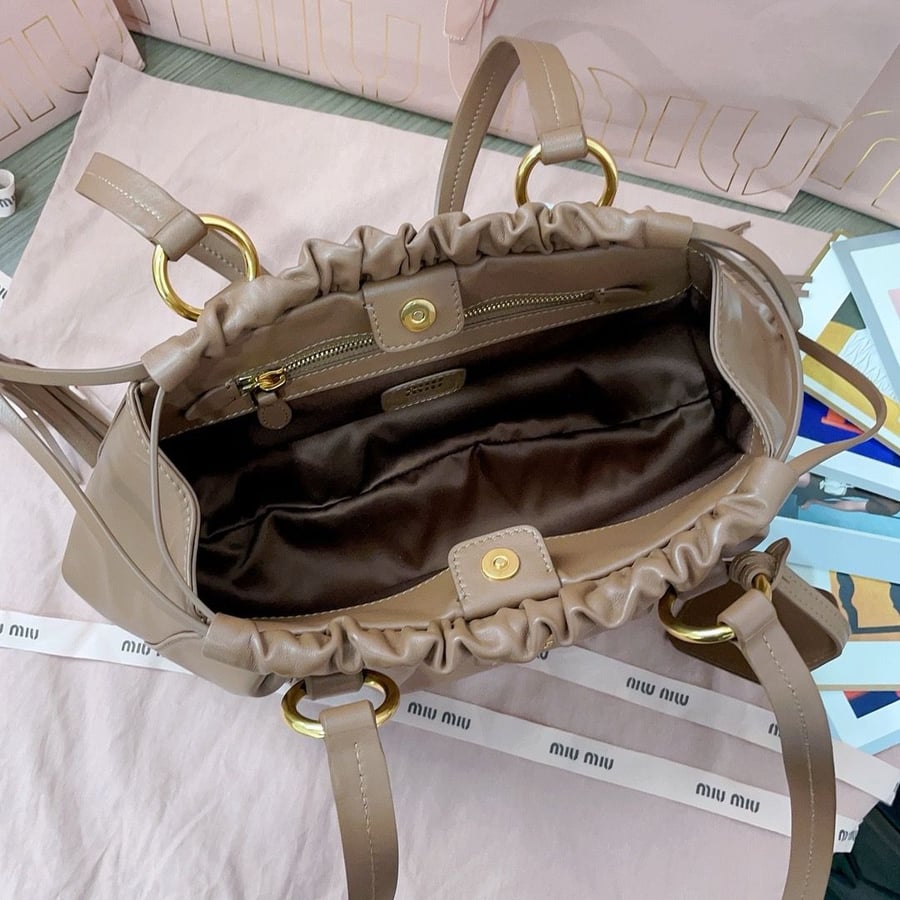 ميو ميو Joie Nappa مقاس 32cm
