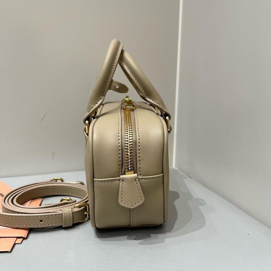 ميو ميو Arcadie مقاس 27cm