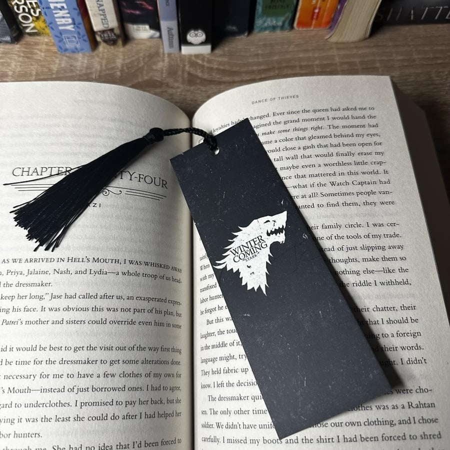 فاصلة كتب ستارك | Stark Bookmark