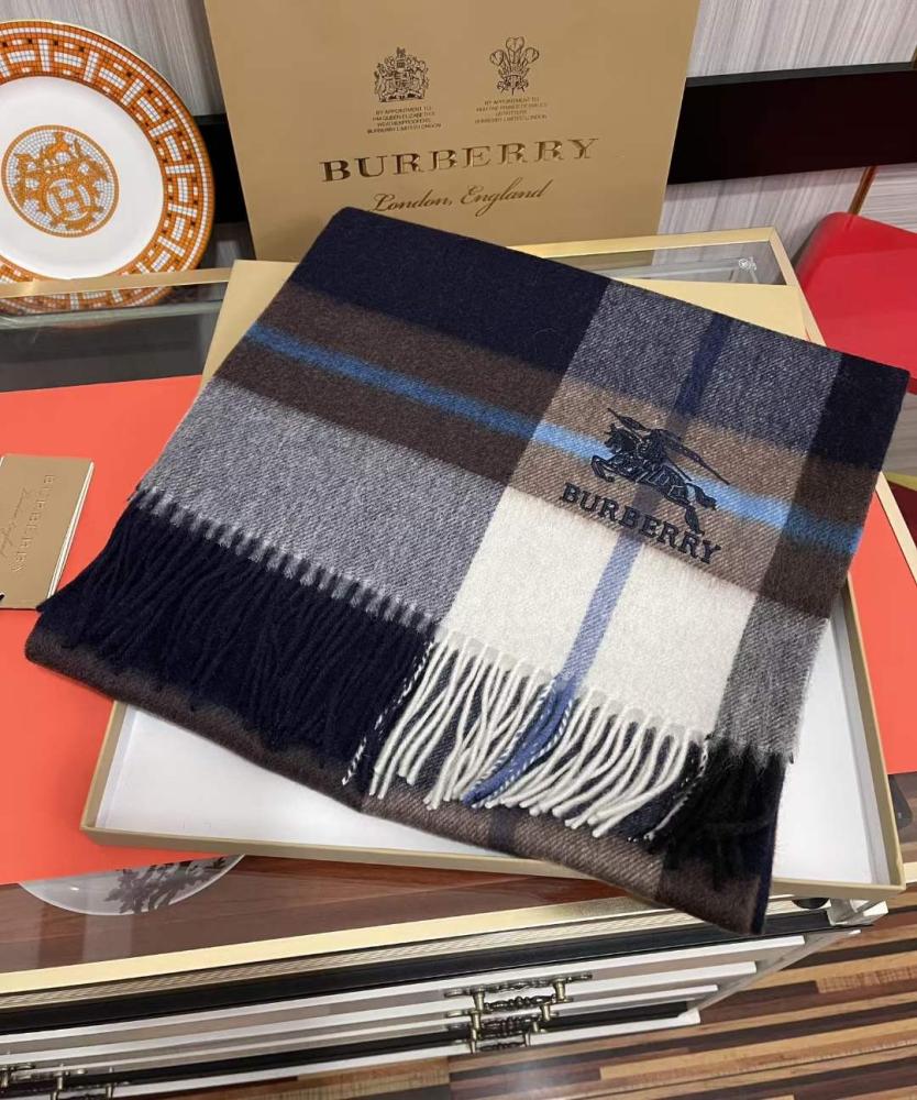 Burberry - Scarf