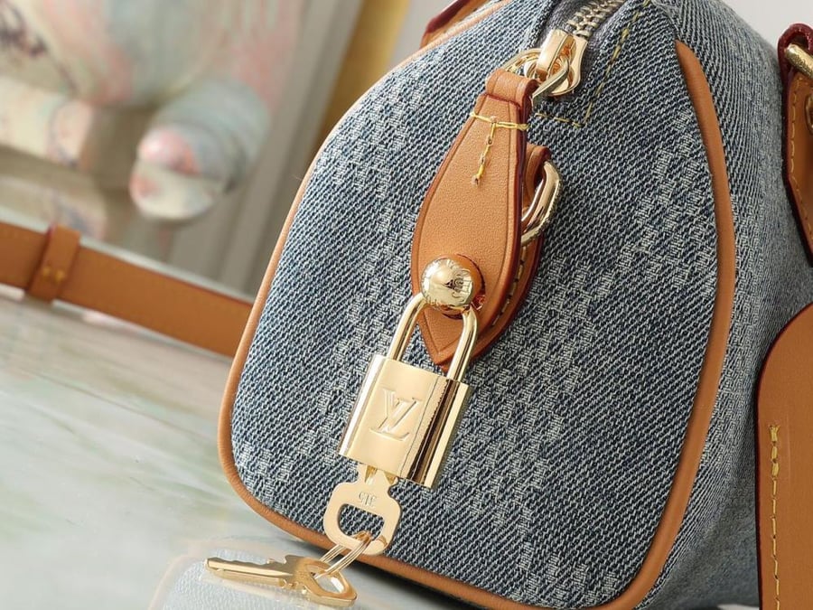 Louis Vuitton Speedy 18 Bandoulière