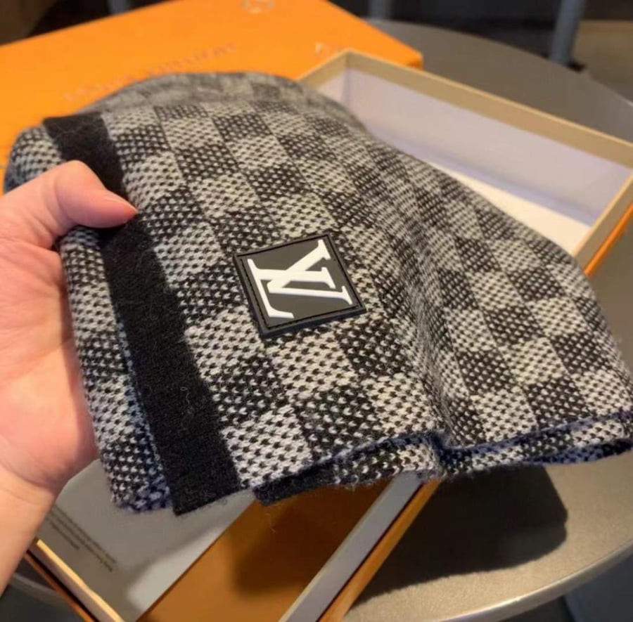 Louis Vuitton- Scarf