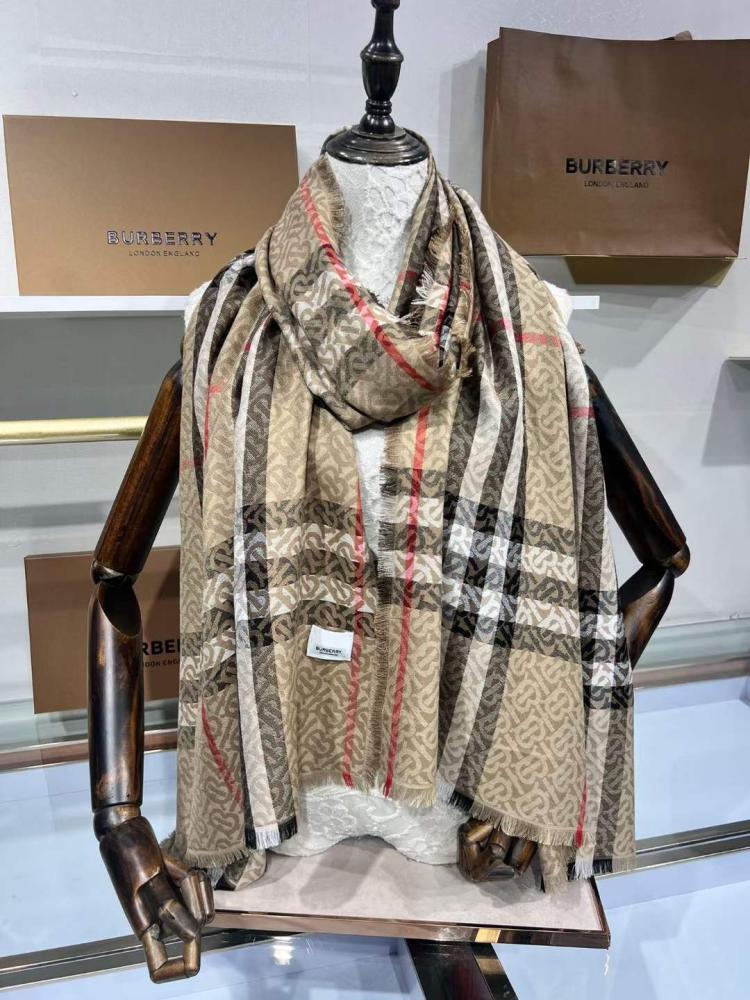 Burberry - Scarf