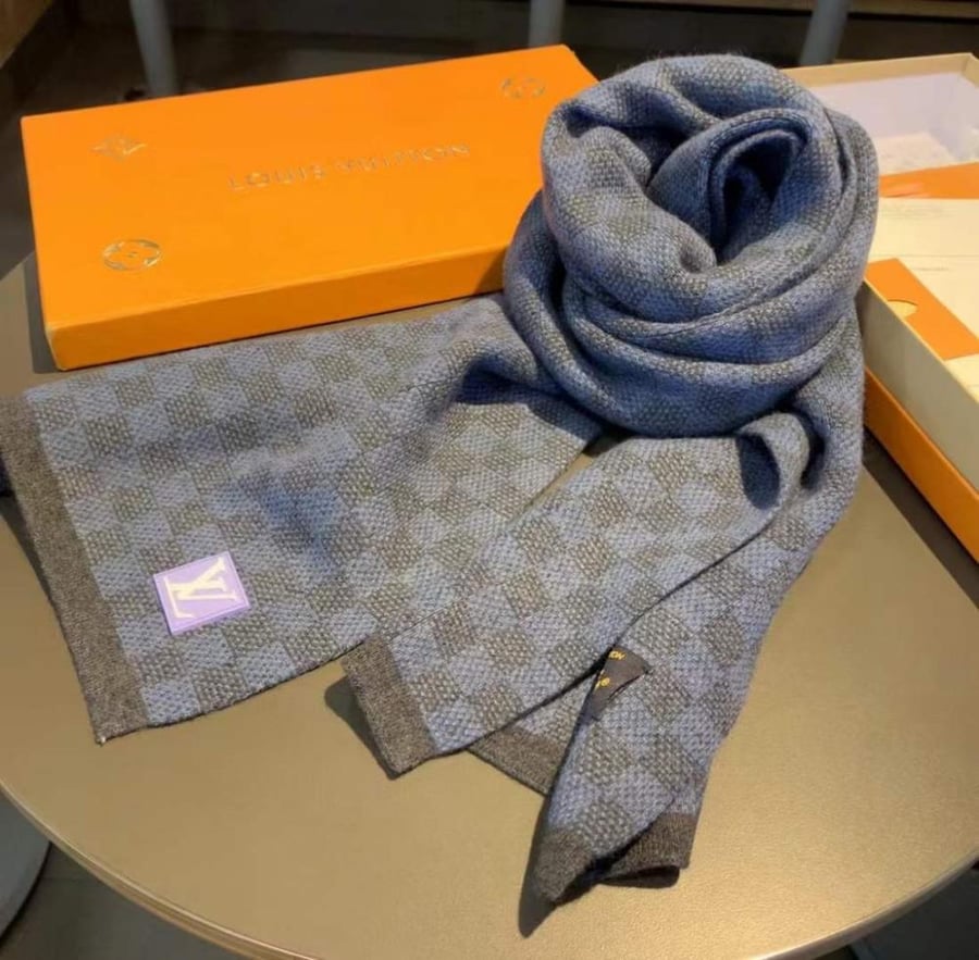 Louis Vuitton- Scarf