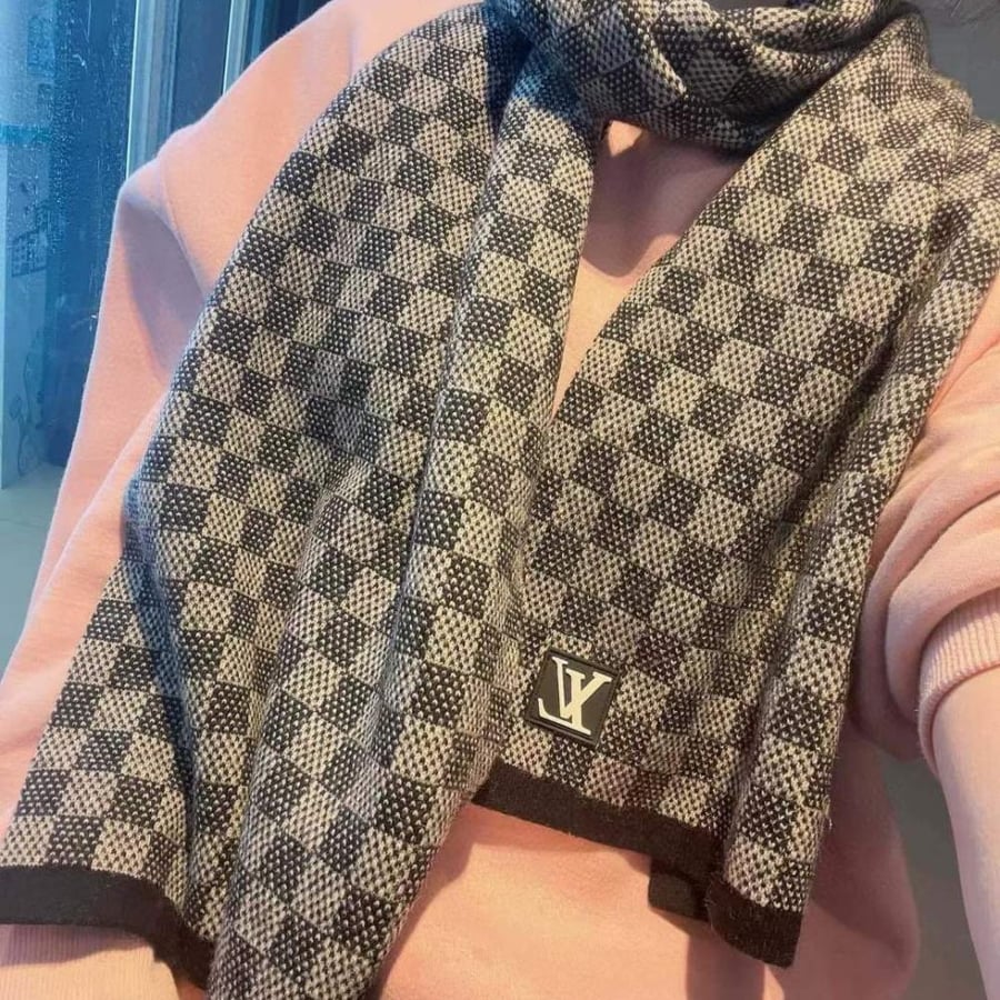 Louis Vuitton- Scarf