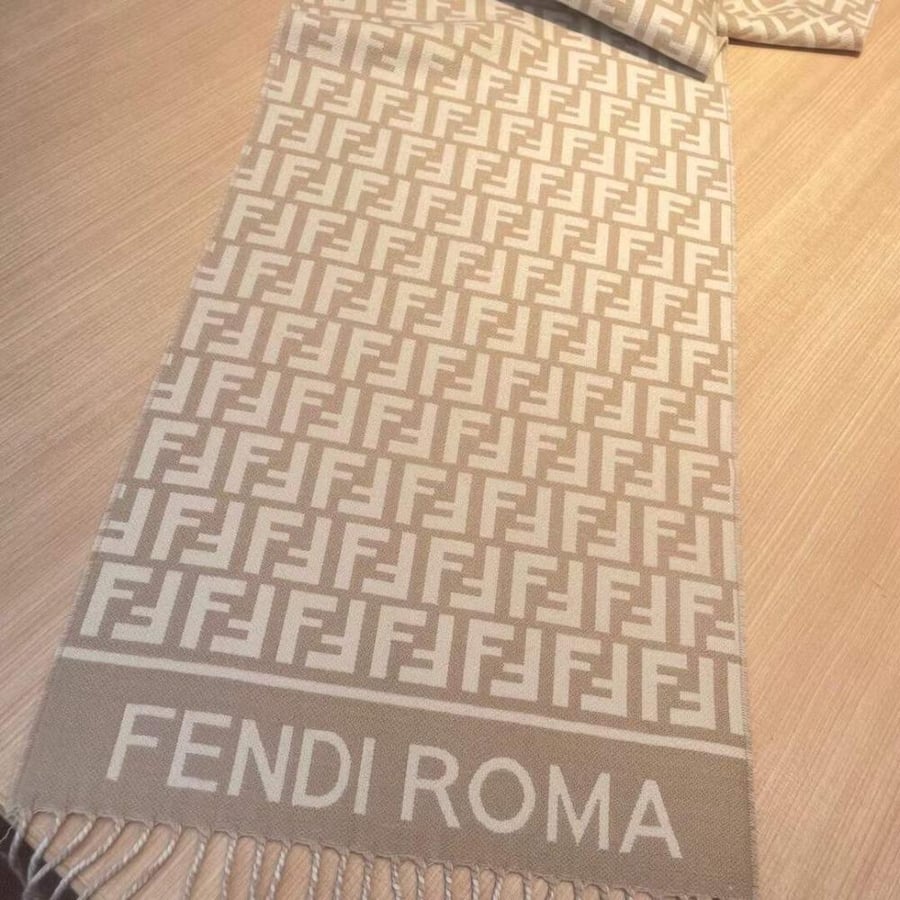 Fendi- Scarf