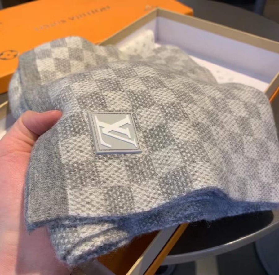 Louis Vuitton- Scarf