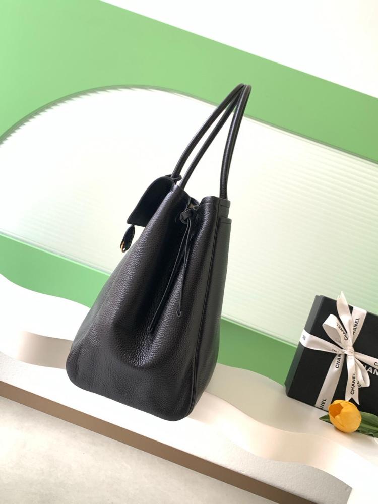 Large - Chanel Bag
