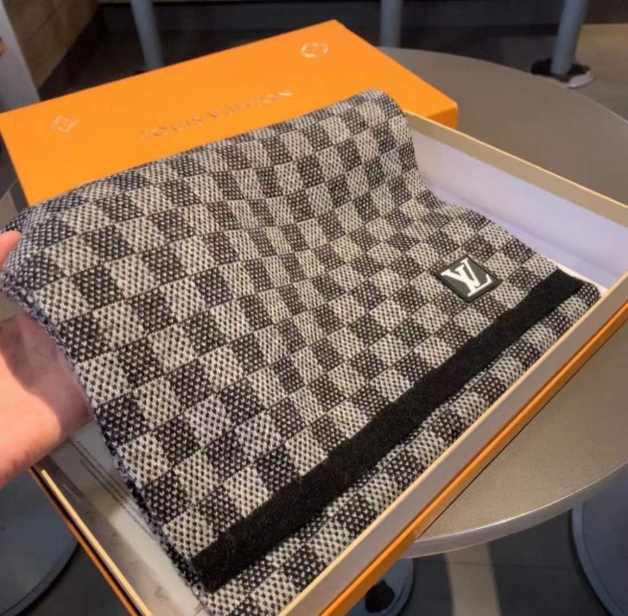 Louis Vuitton- Scarf