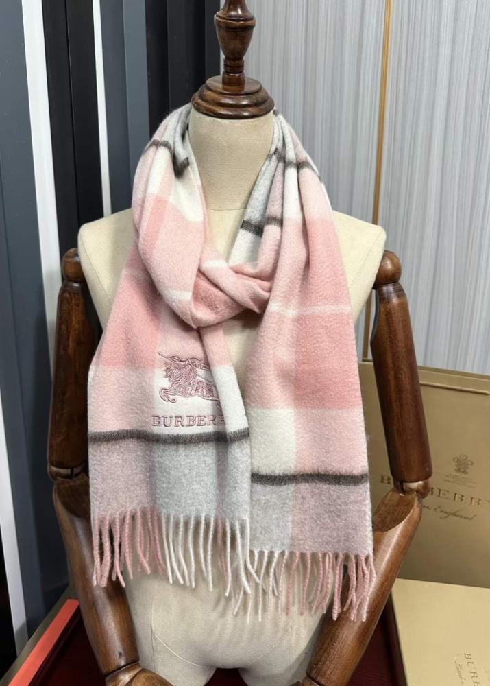 Burberry - Scarf